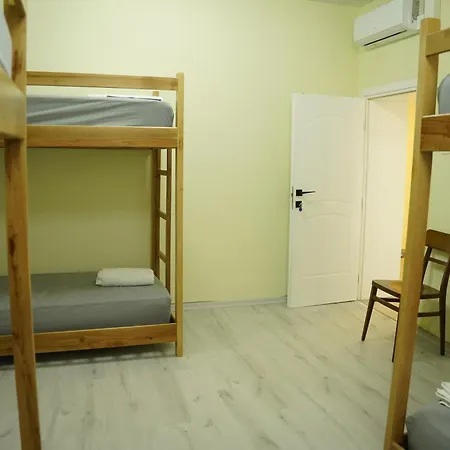 Lemon House Auberge de jeunesse *