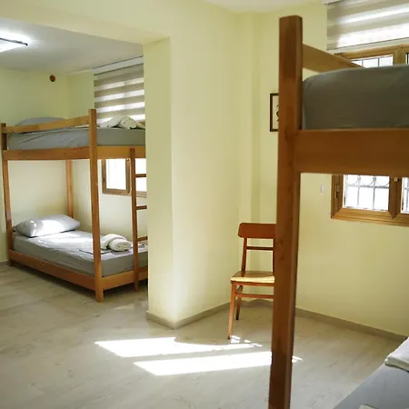 Lemon House * Tirana