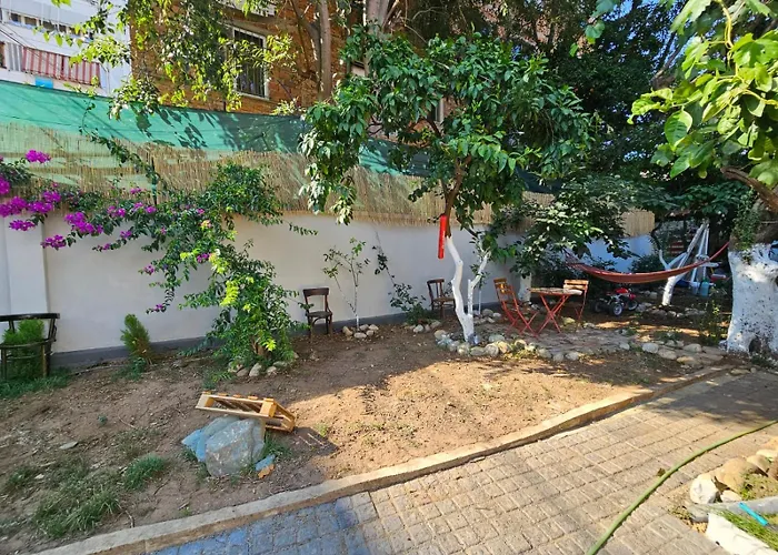 Lemon House * Tirana