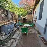 Lemon House Vandrerhjem *