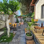 Lemon House *