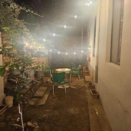 旅馆 Lemon House *