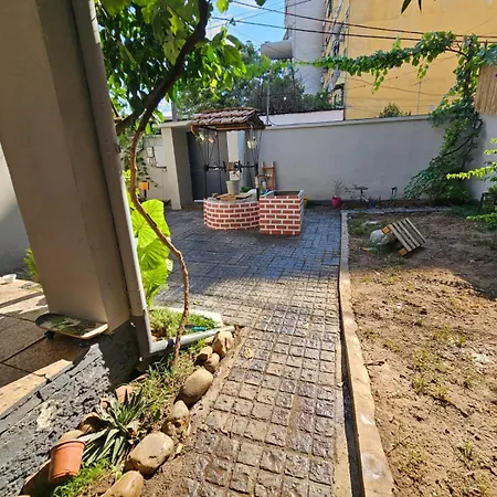 Lemon House Тирана