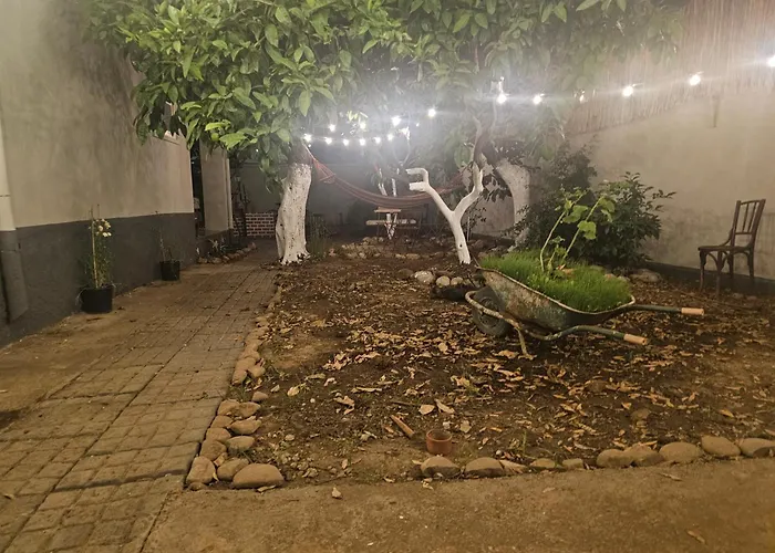 Lemon House * Tirana